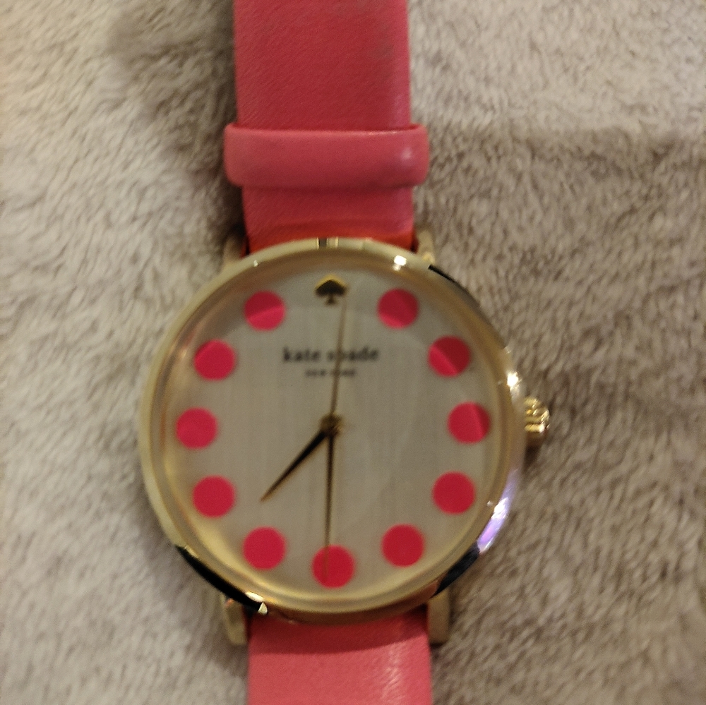 Kate Spade pink leather watch - Picture 2 of 4